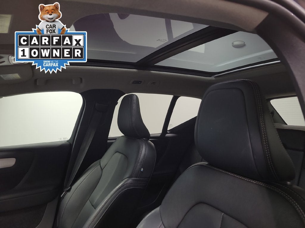 2019 Volvo XC40 Momentum