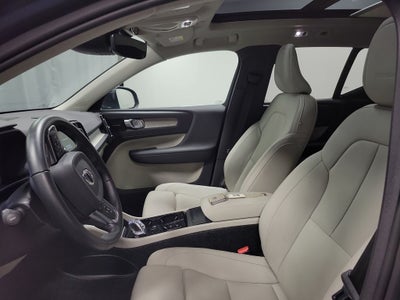 2019 Volvo XC40 T5 Inscription