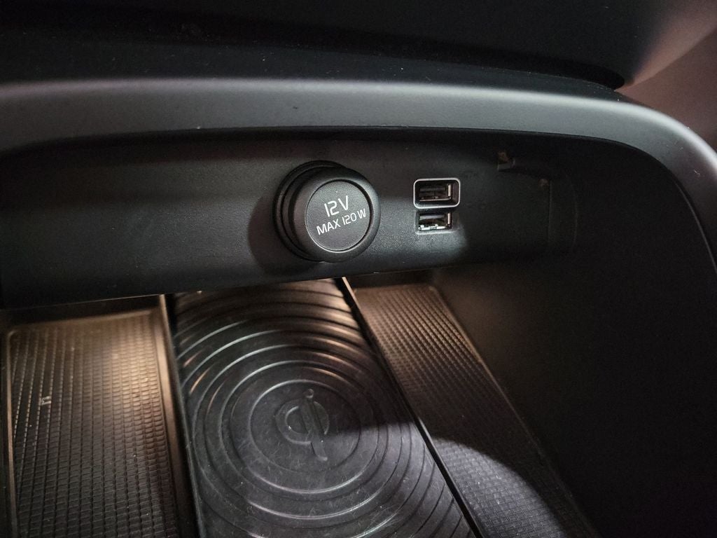 2019 Volvo XC40 Momentum