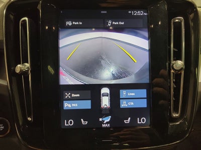 2019 Volvo XC40 Momentum