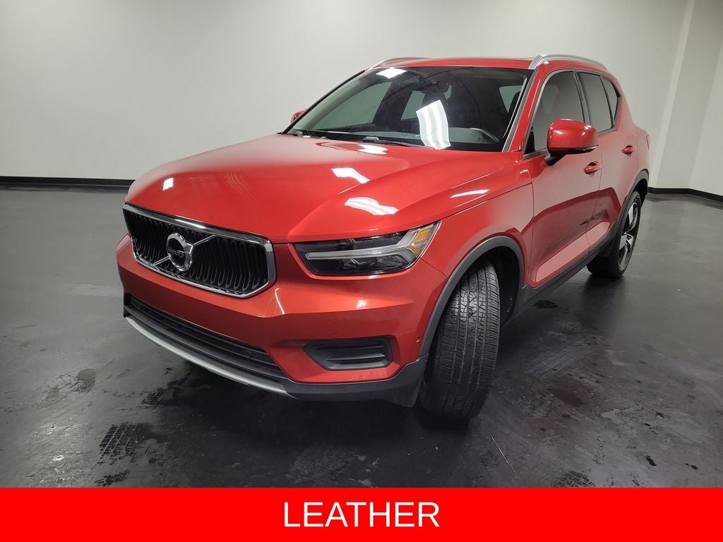 2019 Volvo XC40 Momentum