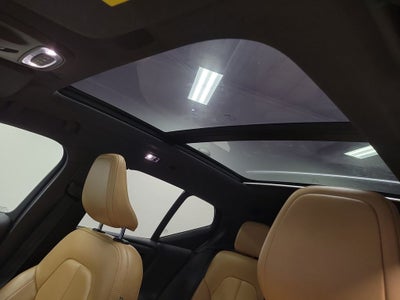 2019 Volvo XC40 Momentum