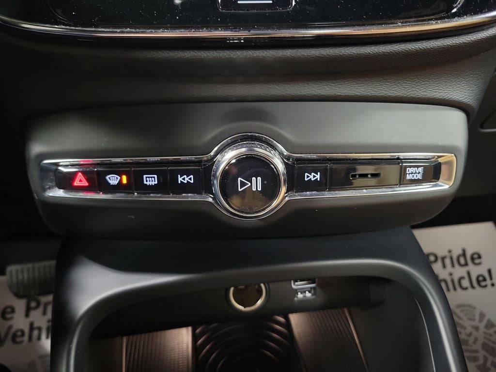 2019 Volvo XC40 Momentum