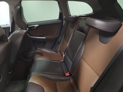 2017 Volvo XC60 T5 Dynamic