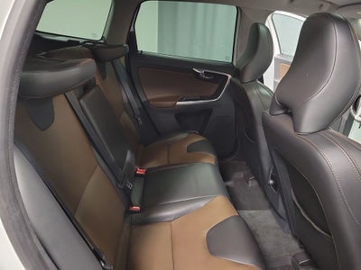 2017 Volvo XC60 T5 Dynamic