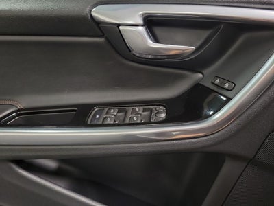 2016 Volvo S60 Cross Country T5 Platinum