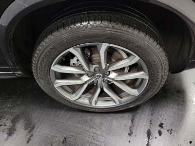 2019 Volvo XC90 T6 Momentum