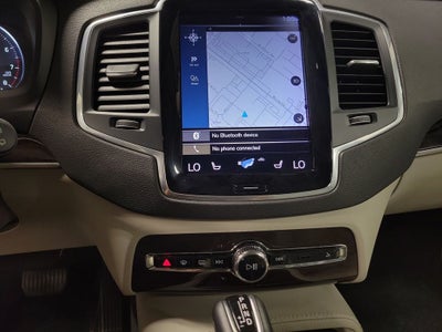 2019 Volvo XC90 T6 Momentum