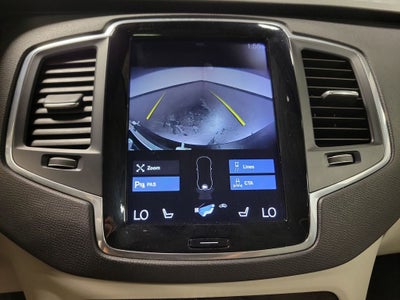 2019 Volvo XC90 T6 Momentum