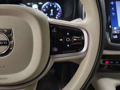 2019 Volvo XC90 T6 Momentum