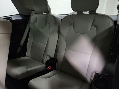 2019 Volvo XC90 T6 Momentum