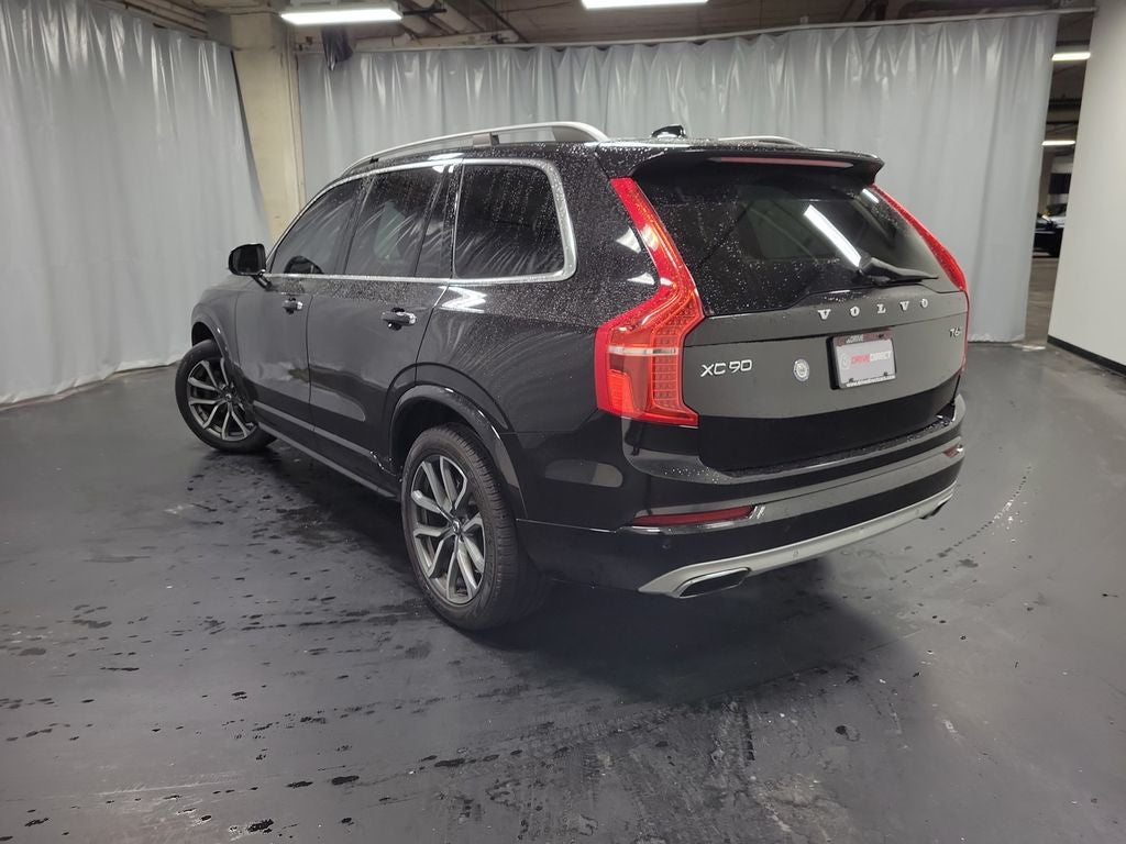 2016 Volvo XC90 T6 Momentum