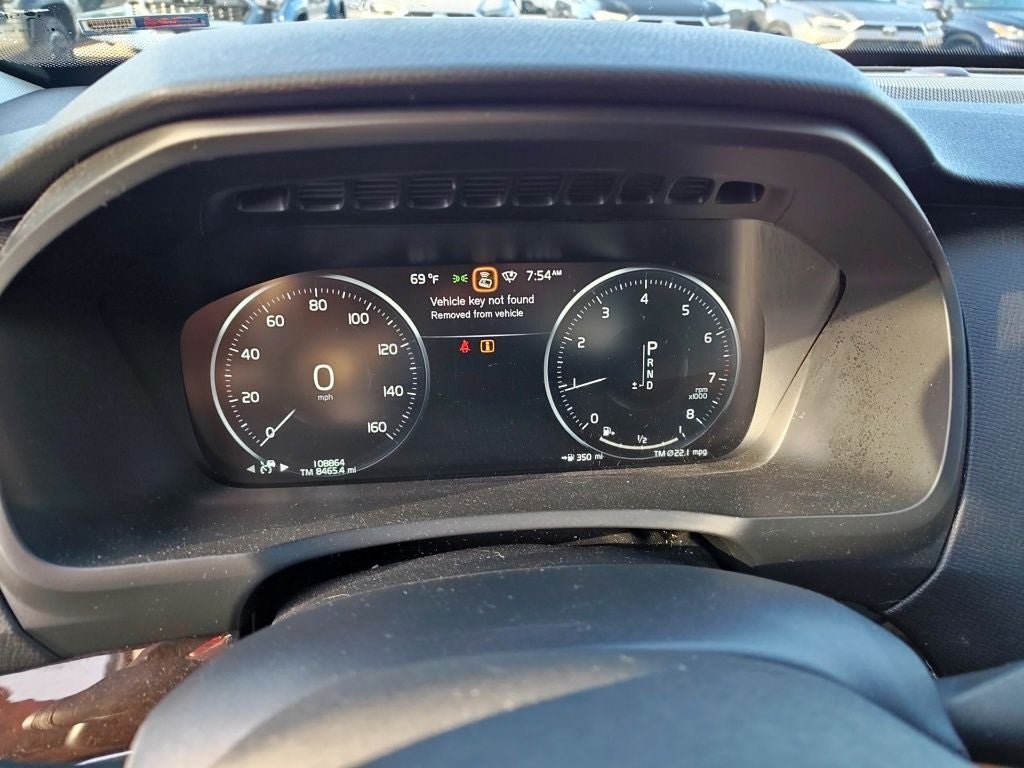 2019 Volvo XC90 T6 Momentum