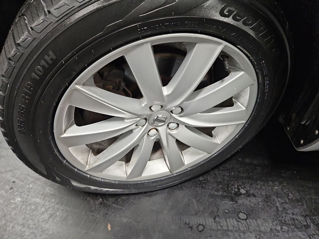 2018 Volvo XC90 T6 Momentum