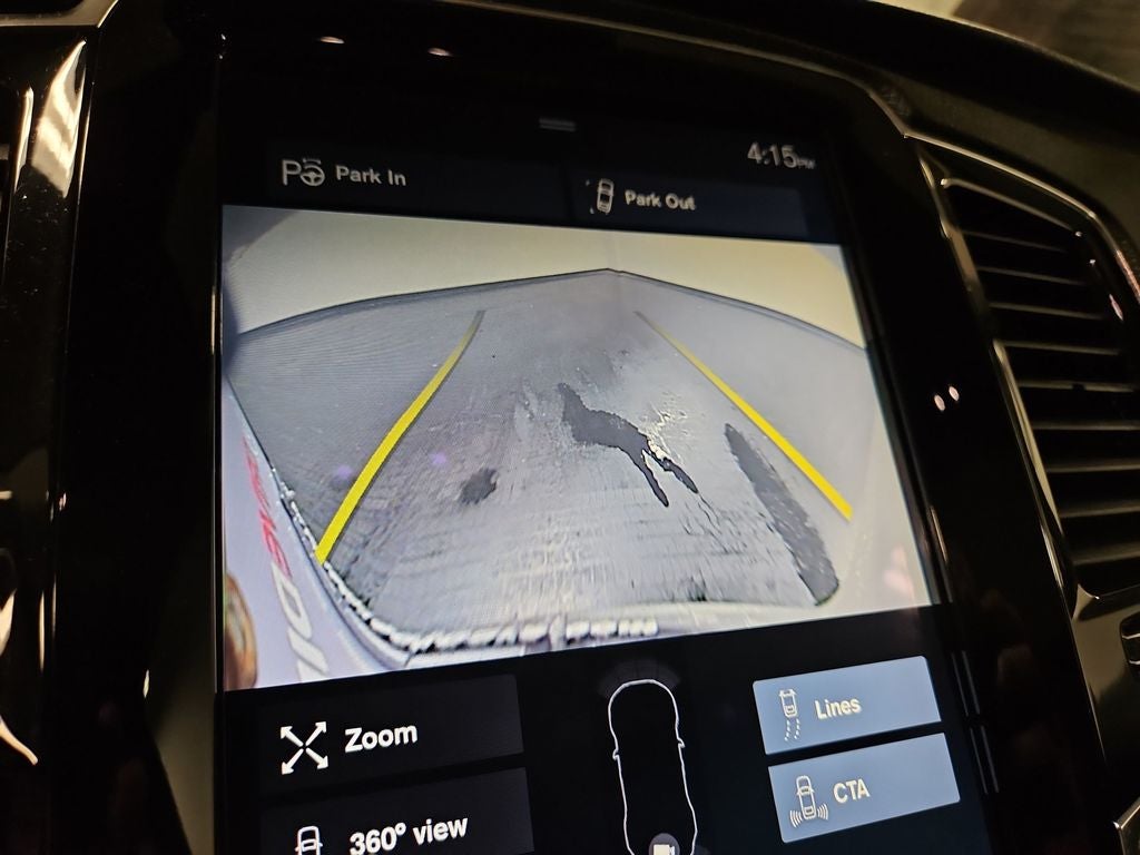 2018 Volvo XC90 T6 Momentum