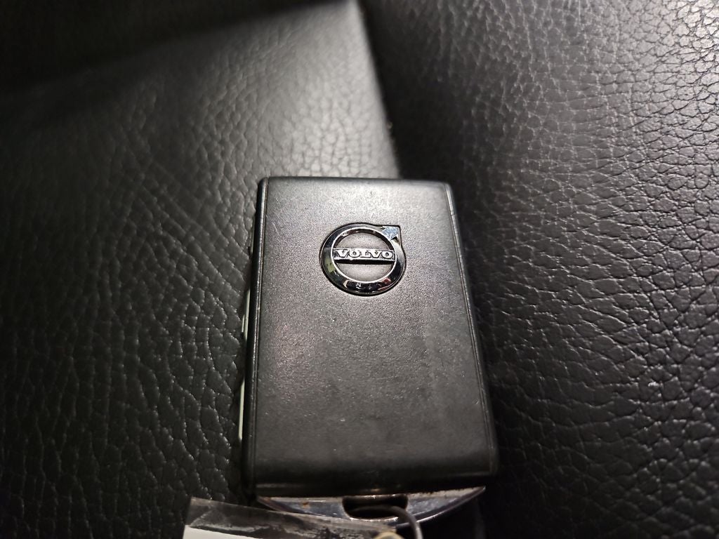 2018 Volvo XC90 T6 Momentum