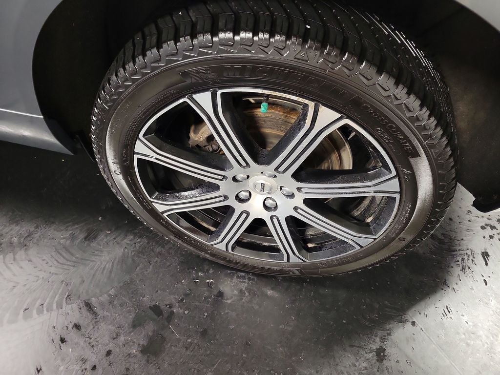2021 Volvo XC60 T6 Inscription
