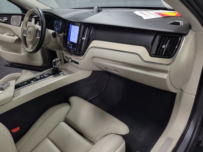 2021 Volvo XC60 T6 Inscription