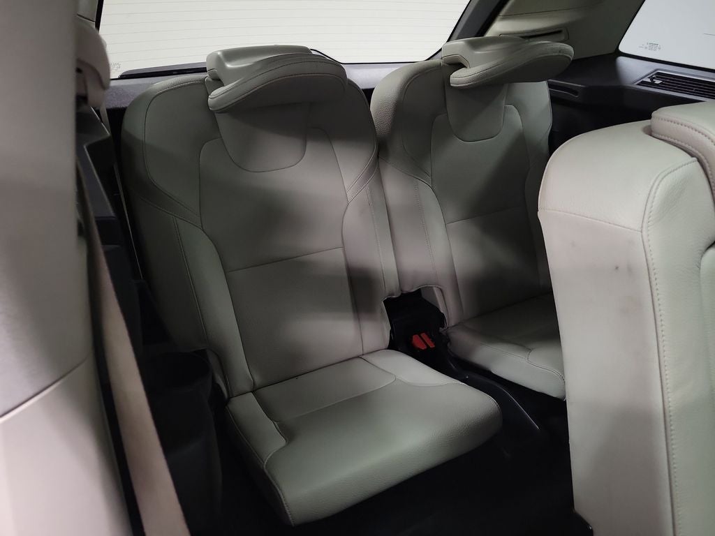 2021 Volvo XC90 Recharge Plug-In Hybrid T8 Inscription Expression 7 Passenger