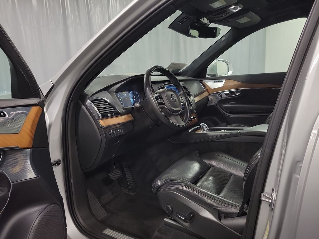 2018 Volvo XC90 Hybrid T8 Inscription