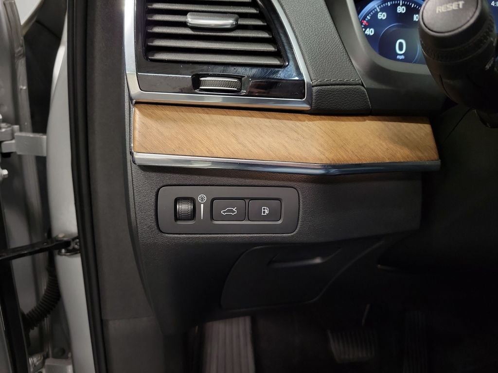 2018 Volvo XC90 Hybrid T8 Inscription