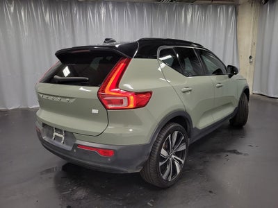 2021 Volvo XC40 Recharge Pure Electric P8