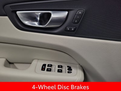 2024 Volvo XC60 Recharge Plug-In Hybrid T8 Plus