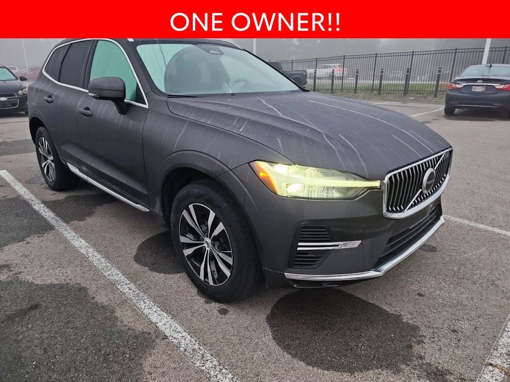 2023 Volvo XC60 Recharge Plug-In Hybrid T8 Core Bright Theme