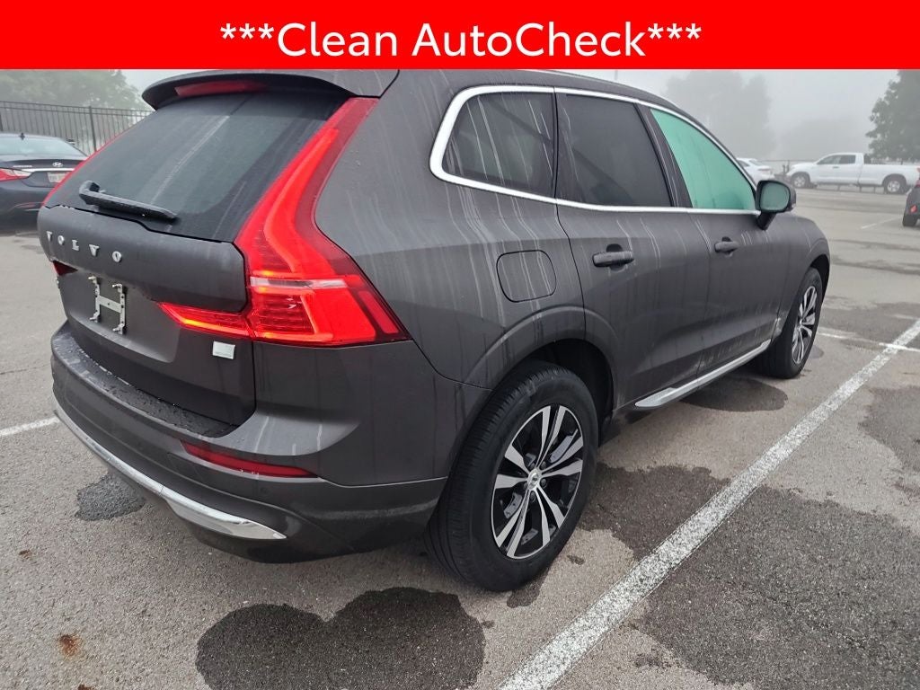 2023 Volvo XC60 Recharge Plug-In Hybrid T8 Core Bright Theme