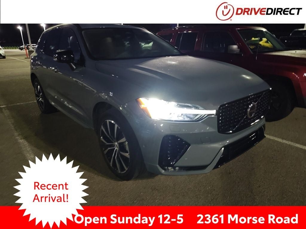 2024 Volvo XC60 B5 Plus Dark Theme