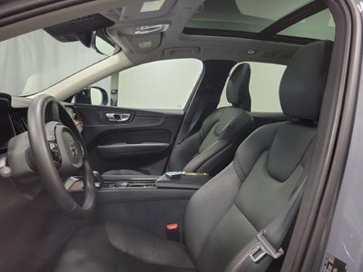 2024 Volvo XC60 B5 Plus Dark Theme