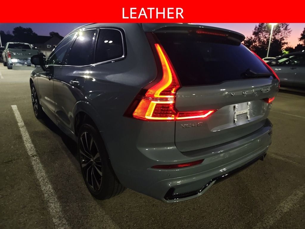 2024 Volvo XC60 B5 Plus Dark Theme