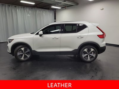 2024 Volvo XC40 B5 Plus Bright Theme
